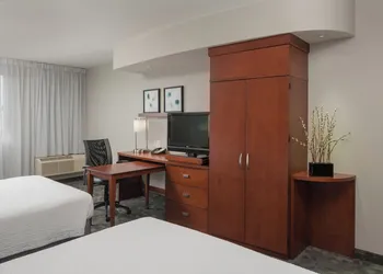 Courtyard by Marriott Miami West/ FL Turnpike hotel thumbnail 5