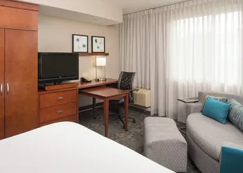 Courtyard by Marriott Miami West/ FL Turnpike hotel thumbnail 7