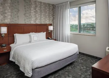 Courtyard by Marriott Miami West/ FL Turnpike hotel thumbnail 8