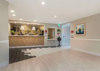 Best Western Plus All Suites Inn hotel thumbnail 4