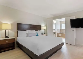 Best Western Plus All Suites Inn hotel thumbnail 5