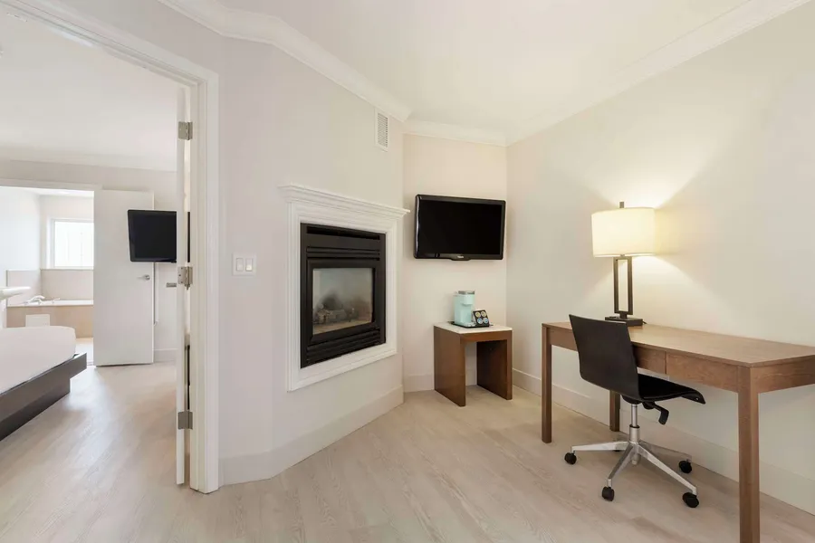 Best Western Plus All Suites Inn hotel detail image 6