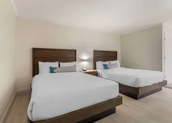 Best Western Plus All Suites Inn hotel thumbnail 8