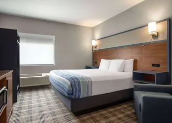 AmericInn by Wyndham Branson & Conference Center hotel thumbnail 5