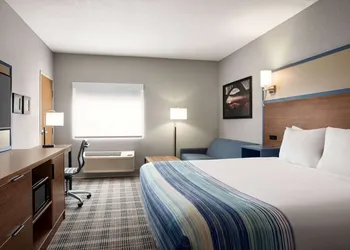 AmericInn by Wyndham Branson & Conference Center hotel thumbnail 8