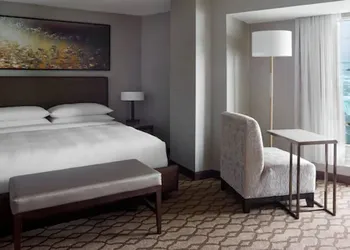 Marriott Niagara Falls Fallsview Hotel & Spa hotel thumbnail 6