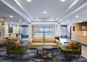 Fairfield Inn & Suites by Marriott Winchester hotel thumbnail 2