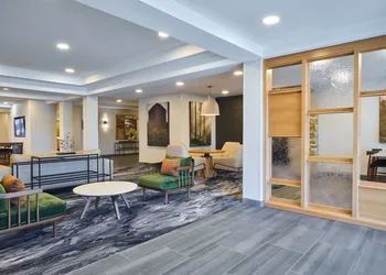 Fairfield Inn & Suites by Marriott Winchester hotel thumbnail 3