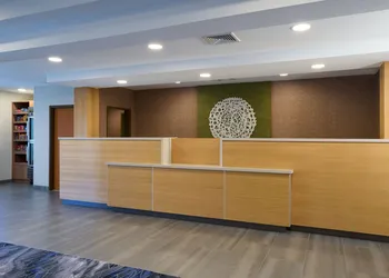 Fairfield Inn & Suites by Marriott Winchester hotel thumbnail 4