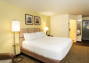 Candlewood Suites Roswell New Mexico by IHG hotel thumbnail 3