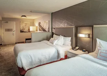 SpringHill Suites Anchorage Midtown hotel thumbnail 3