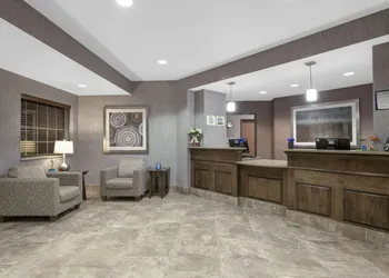 Baymont by Wyndham Minot hotel thumbnail 3