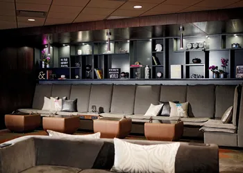 Toronto Marriott City Centre Hotel hotel thumbnail 4