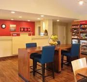 TownePlace Suites by Marriott Seattle Everett/Mukilteo hotel detail image 3