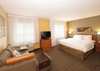 TownePlace Suites by Marriott Seattle Everett/Mukilteo hotel thumbnail 5