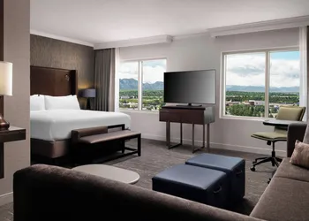Renaissance Boulder FlatIron Hotel hotel thumbnail 8