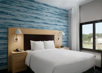 Towneplace Suites by Marriott Savannah Airport hotel thumbnail 5
