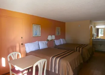 Americas Best Value Inn Tucker hotel thumbnail 3
