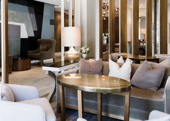 The James Hotel hotel thumbnail 3