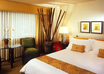 Tradewinds Carmel hotel thumbnail 3