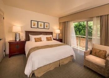 Tradewinds Carmel hotel thumbnail 5