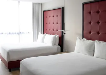 UMA House by Yurbban South Beach hotel thumbnail 8