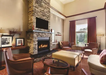 Hampton Inn & Suites Mystic hotel thumbnail 4