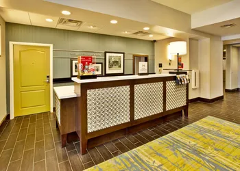 Hampton Inn Niagara Falls/Blvd hotel thumbnail 3
