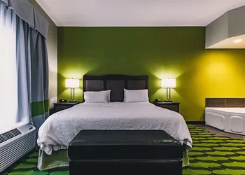 Hampton Inn Niagara Falls/Blvd hotel thumbnail 6