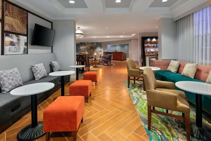 Hampton Inn Buffalo-Williamsville hotel detail image 2
