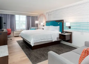 Hampton Inn Buffalo-Williamsville hotel thumbnail 7