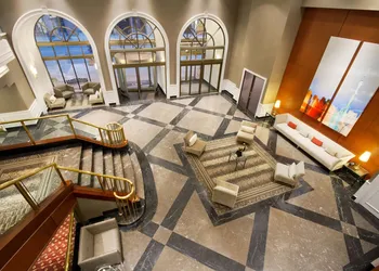 DoubleTree by Hilton Hotel Toronto Downtown hotel thumbnail 6