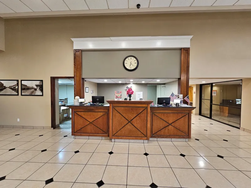 Clarion Inn & Suites Roswell hotel detail image 2