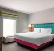 Hampton Inn Chicopee/Springfield hotel detail image 5
