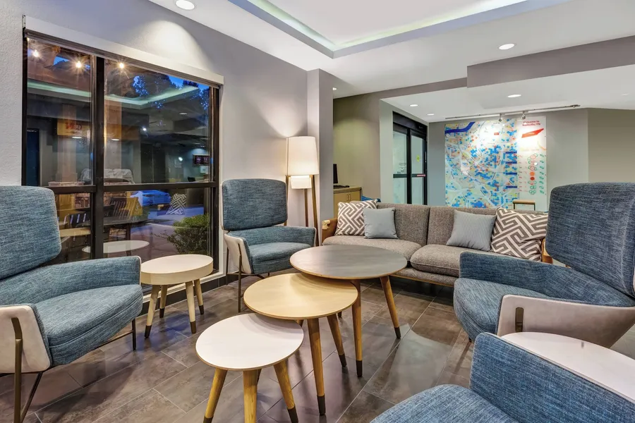 TownePlace Suites by Marriott Nashville Airport hotel detail image 2