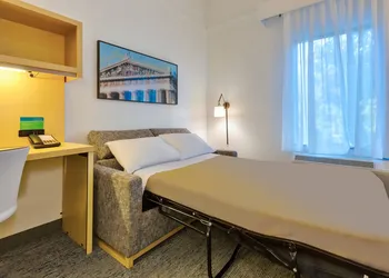 TownePlace Suites by Marriott Nashville Airport hotel thumbnail 8