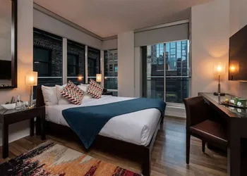 Executive Hotel Cosmopolitan Toronto hotel thumbnail 3