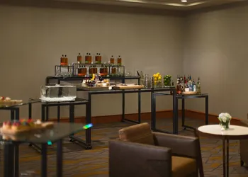 Calgary Marriott Downtown Hotel hotel thumbnail 5