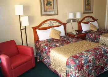 Grand Prix Motel on the Beach hotel thumbnail 7