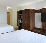 Holiday Inn Express Toronto - Downtown by IHG hotel detail image 3