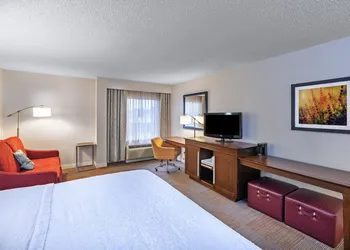 Hampton Inn Oklahoma City-Northwest hotel thumbnail 8