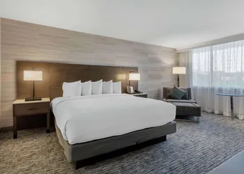 DoubleTree by Hilton Birmingham Perimeter Park hotel thumbnail 5