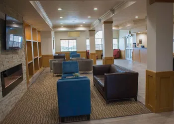 Comfort Suites El Paso Airport hotel thumbnail 3
