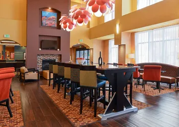 Hampton Inn & Suites Albuquerque-Coors Road hotel thumbnail 2