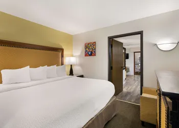 Revel Hotel Minot, SureStay Collection by Best Western hotel thumbnail 6
