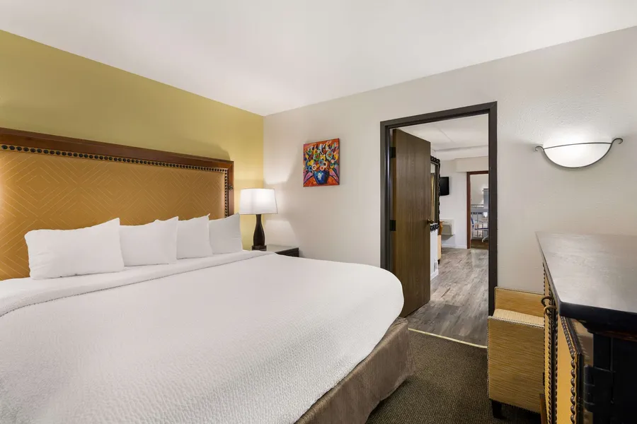 Revel Hotel Minot, SureStay Collection by Best Western hotel detail image 6