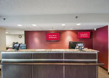 Red Roof Inn Laredo hotel thumbnail 2
