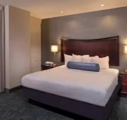 Springhill Suites Marriott Baltimore Downtown/Inner Harbor hotel detail image 5
