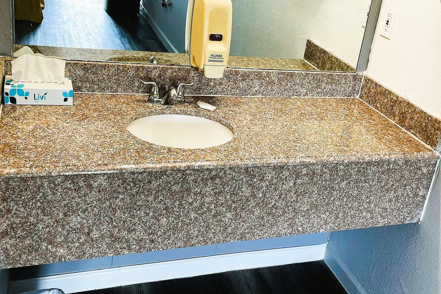 Evergreen Inn hotel detail image 6