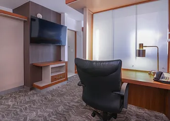 SpringHill Suites by Marriott Grand Forks hotel thumbnail 5